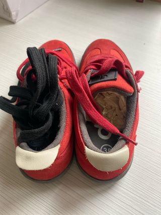Zapatillas rojas duuo