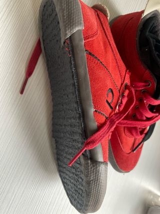 Zapatillas rojas duuo