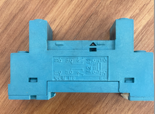 Zocalo Finder 95.65 Dinar-Carril