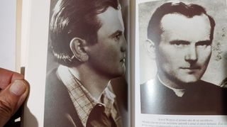 Juan Pablo II  , Cruzando el Umbral