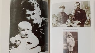 Juan Pablo II  , Cruzando el Umbral