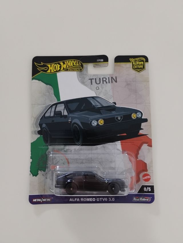 Hot wheels world tour+Chase