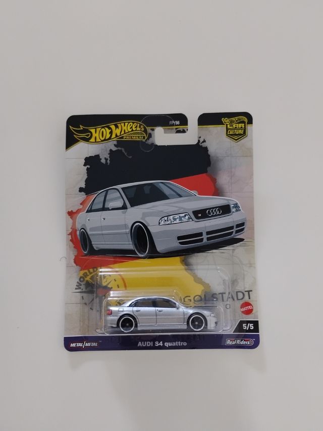 Hot wheels world tour+Chase