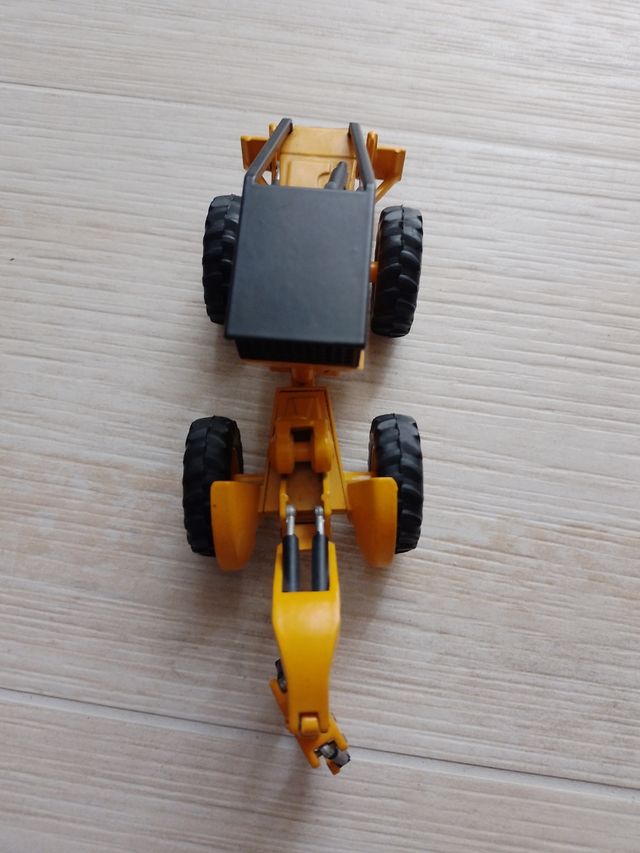 Excavadora Caterpillar