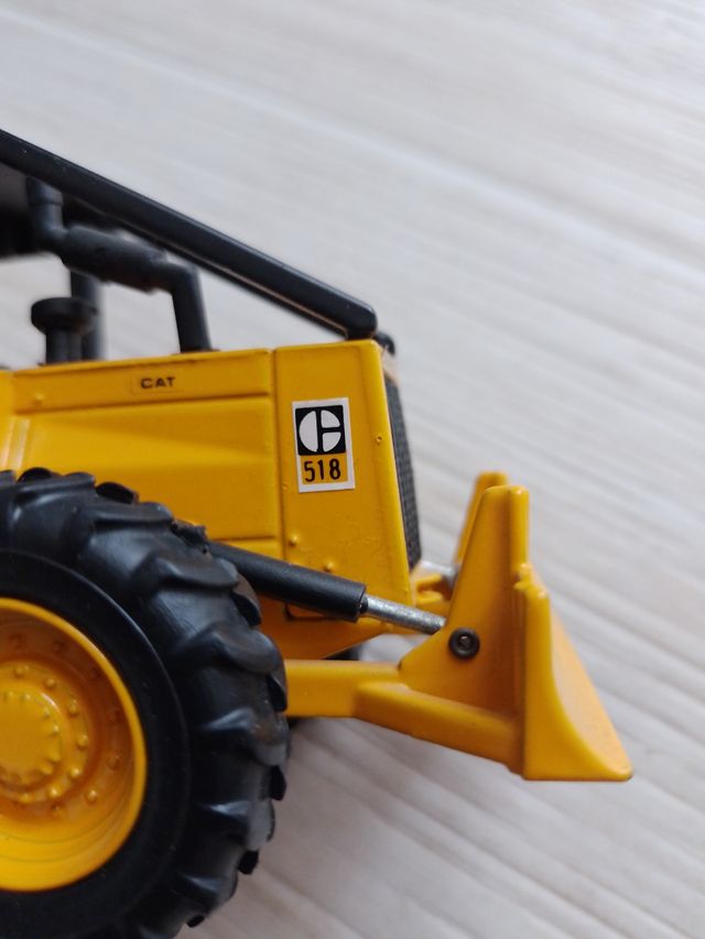 Excavadora Caterpillar