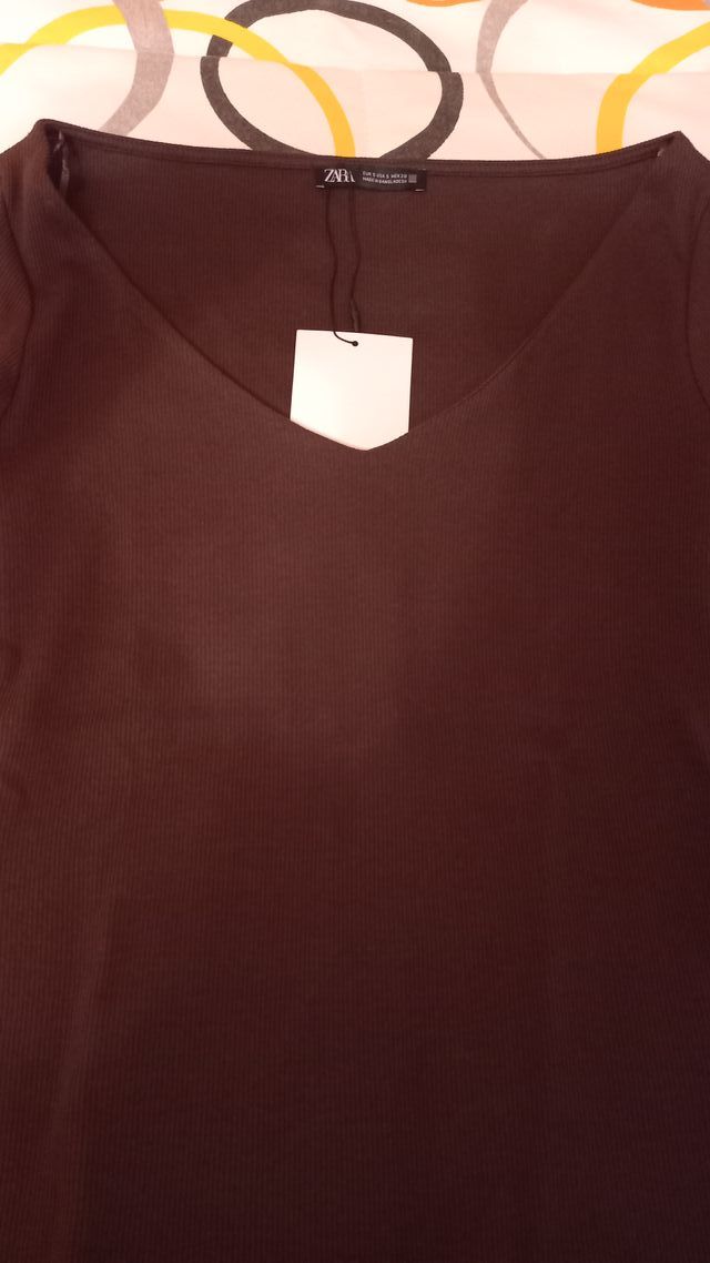 Camiseta de manga larga de Zara