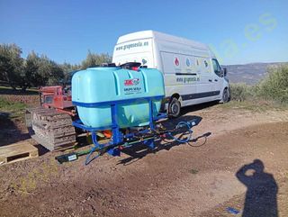 CUBA SUSPENDIDA DE 600 LITROS COMET