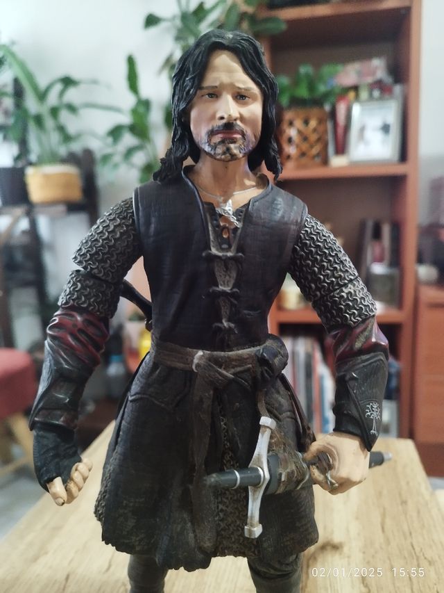 Figura Aragorn. 2003. LOTR. ESDLA. Marvel INC. And