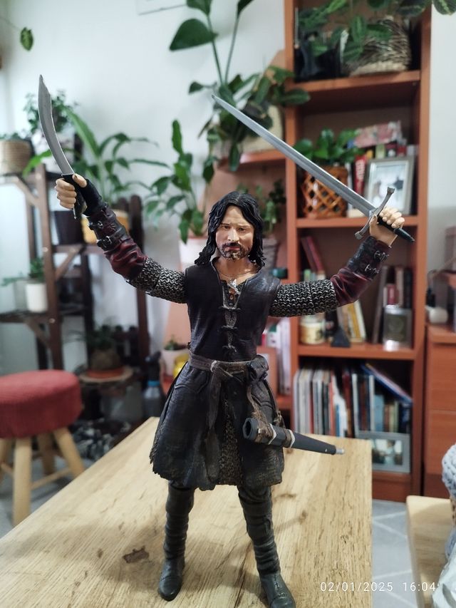 Figura Aragorn. 2003. LOTR. ESDLA. Marvel INC. And