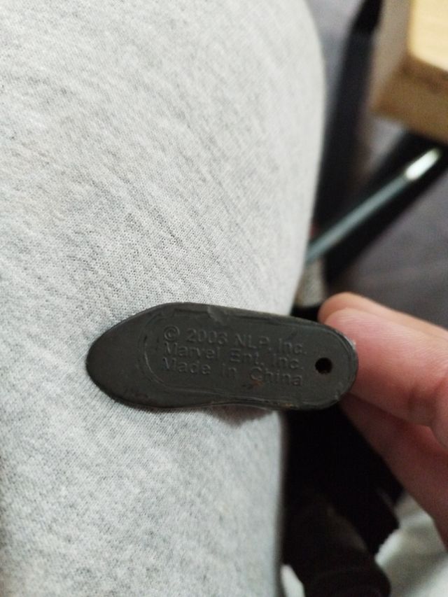 Figura Aragorn. 2003. LOTR. ESDLA. Marvel INC. And