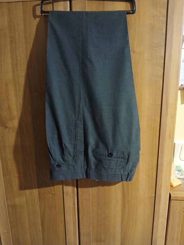 Pantaloni uomo grigio