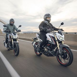 QJ SRK 125S 15 cv Matrícula Gratis