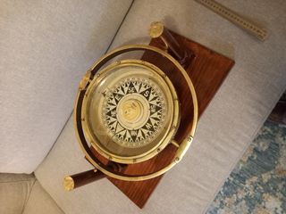 BRUJULA ANTIGUA GRAN BITACORA