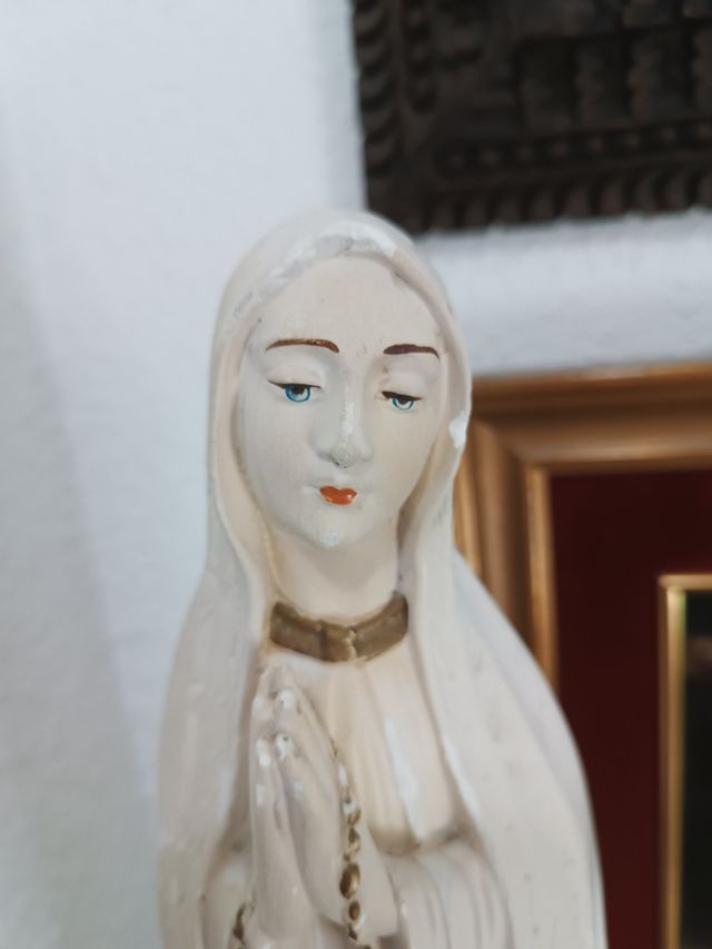 Virgen de Fátima de yeso + foto purisima