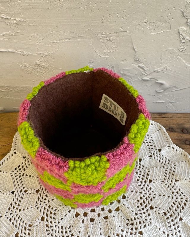 Vaso bordado handmade