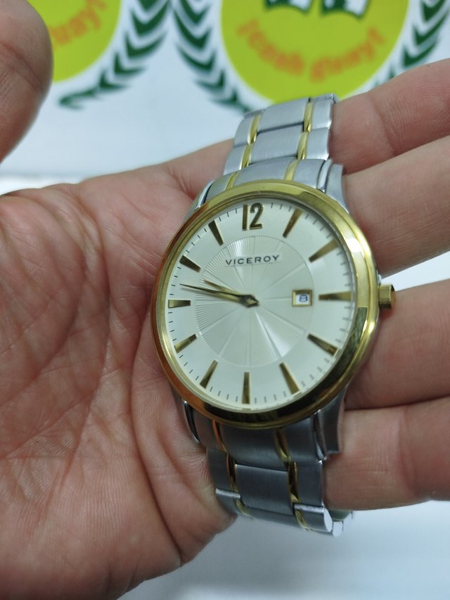 Reloj Viceroy Clasic semi-nuevo!!