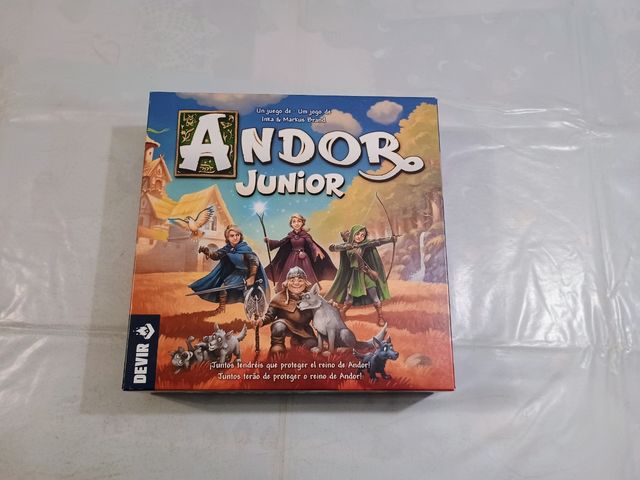 Andor Junior + Extras