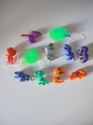 Jurassic World Kinder Joy Pop