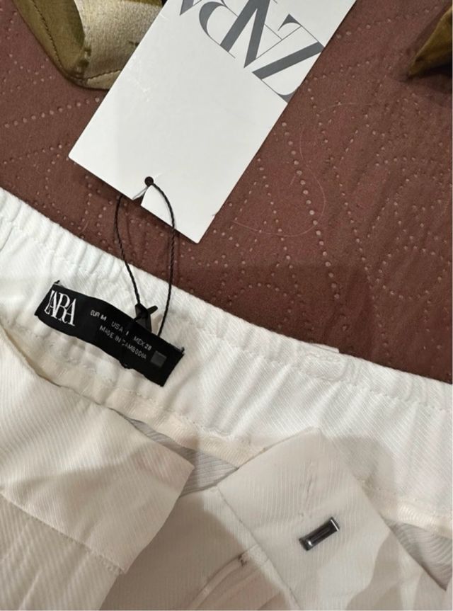 Pantalone Zara nuovo con cartellino