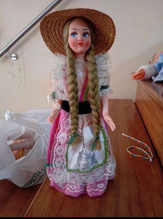 Bambola da collezione anni 80