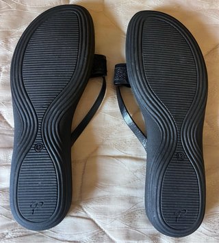Zapatos nuevos del zara y sandalias  talla 42