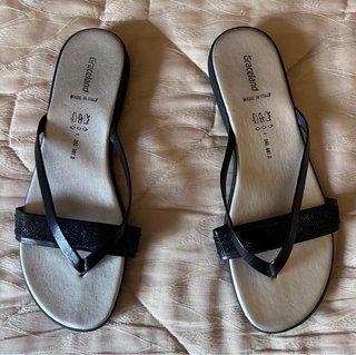Zapatos nuevos del zara y sandalias  talla 42