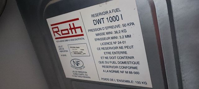 Bidón de 1000L  con 200L  de gasoil