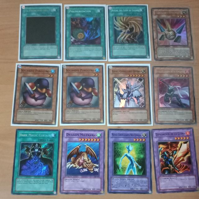 320 cartas yugioh 2007-2012
320 cartas yugioh 2007