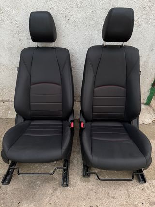 Asientos delanteros Mazda CX3
