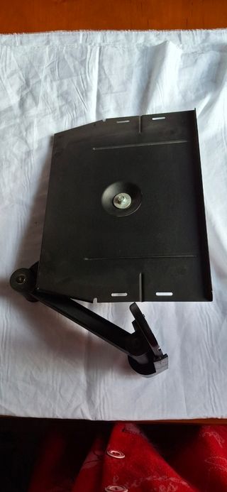 Soporte pared tv tubo.