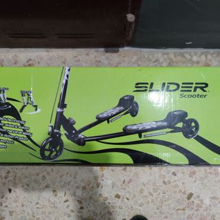Patinete Decathlon 3 ruedas 