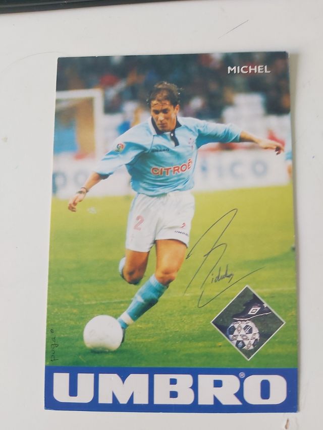 Insignia dorada - Tarjetones Celta de Vigo