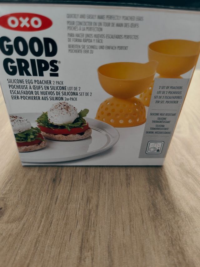 Escalfador huevo poché con regalos