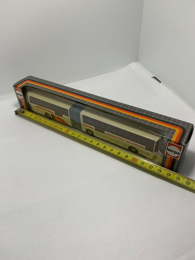 Setra SG 221 UL Herpa escala 1/87