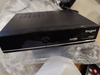 Receptor ENGEL RS8100Y + Cable Antena