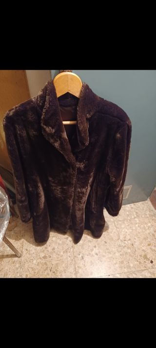 Chaquetón piel sintético