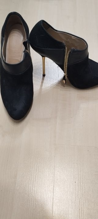 Botín piel negra Zara n37