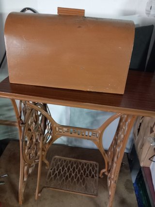 Maquina de cocer vintage