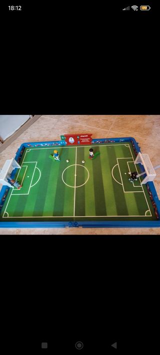 Futbolín Playmobil 