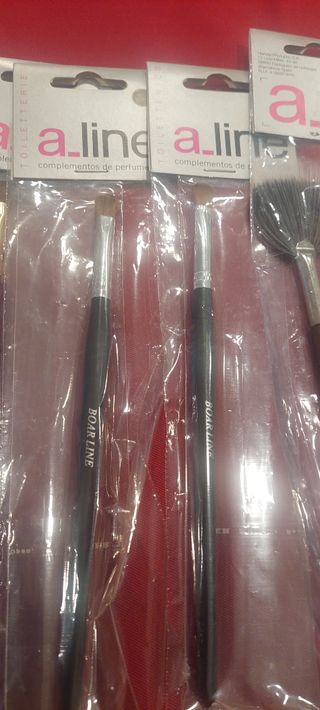Pinceles y brochas de maquillaje 