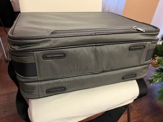 Maletín Samsonite Pergusa para portátil+ropa, gris