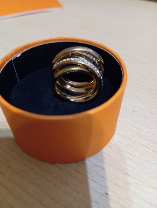 Anillo Swarovski entrelazado 