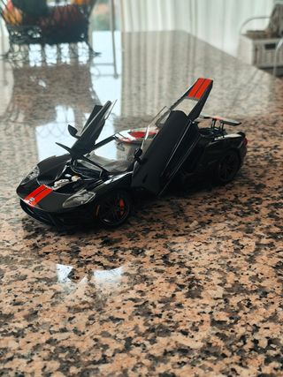 1:18 Ford GT, AutoArt