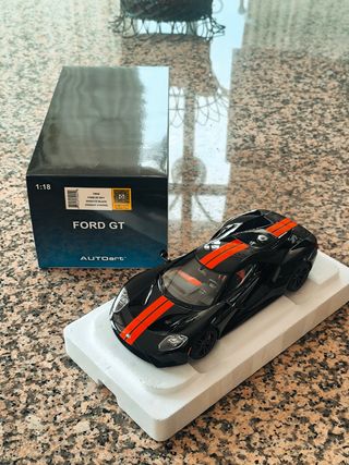 1:18 Ford GT, AutoArt