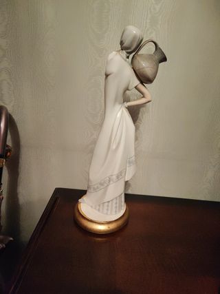 Figura Evita Lladro