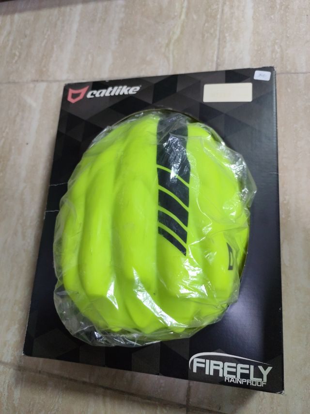 Caparazón para la lluvia para casco catlike Whispe