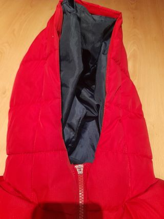 Anorak rojo niño talla 15-16 (172 cm)