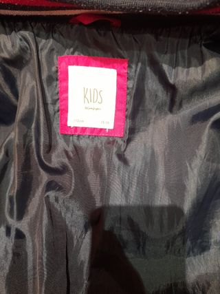 Anorak rojo niño talla 15-16 (172 cm)
