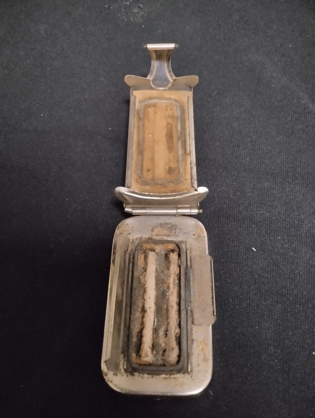 Mechero antiguo de alcohol