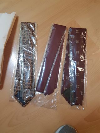 3 corbatas diseñador